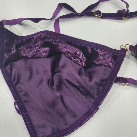 Frederick of Hollywood Asha Velvet And Lace Bra Set Purple Lingerie - Picture 5 of 7